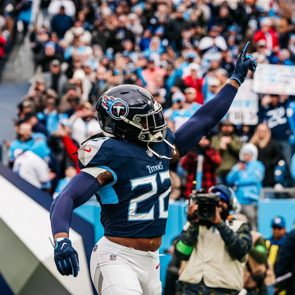 Derrick Henry Agrees to Deal With Rival Ravens